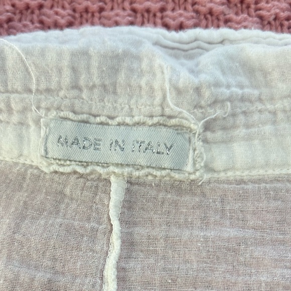 Made in ITALY. 100% cotton.Casual White V-Neck Long Sleeve Dress - Picture 3 of 8